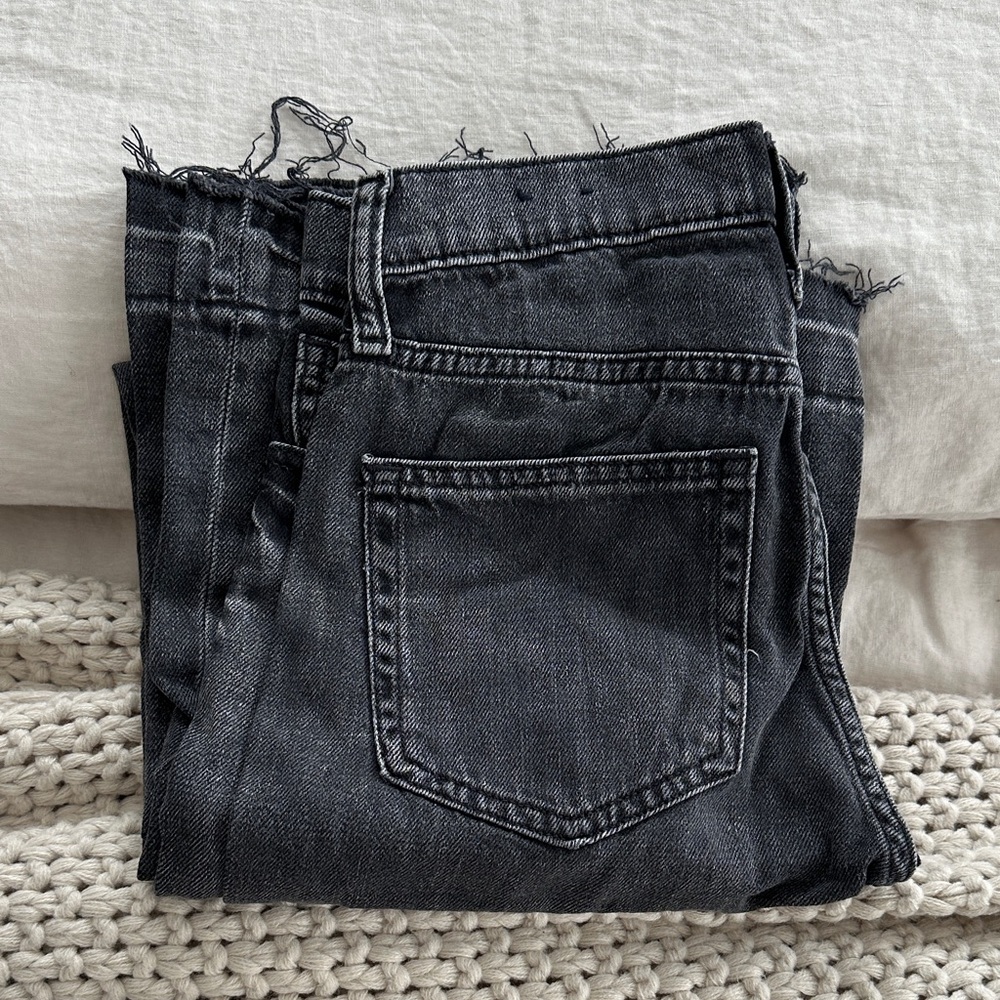 Gap High Rise Wide Leg Black jeans, size 00/24 worn once for a picture